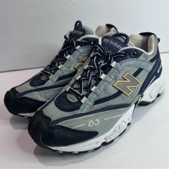 Women’s New Balance Blue and Gray Sneakers - Picture 4 of 7